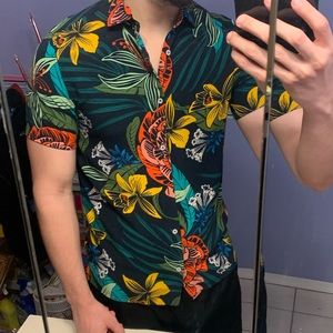 Short Sleeve Hawaiian Style Button Down